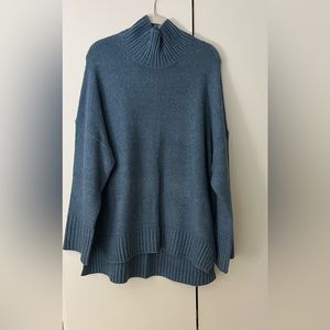 Abercrombie and Fitch Sweater